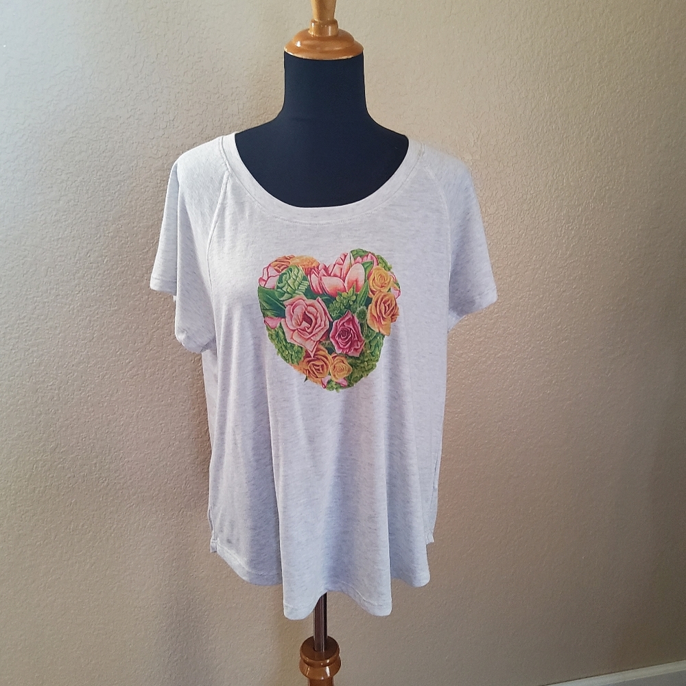 Cabi Knit Floral Heart Top M Grey New - Picture 1 of 7